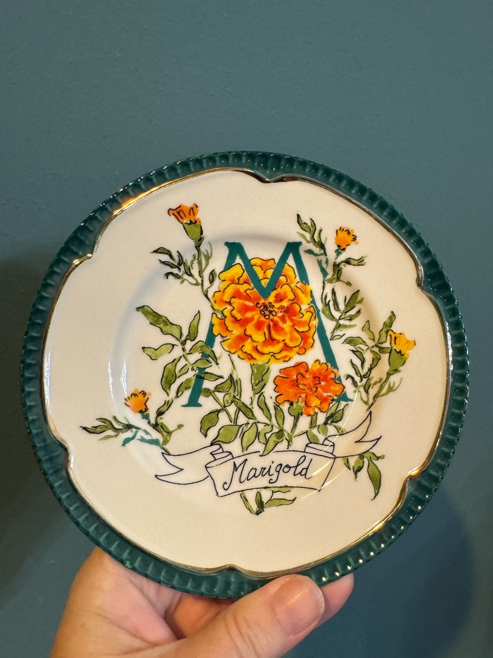 ANTHROPOLOGIE EYEWANDERER "M" MARIGOLD - ALPHABET 6" PLATE Trinket Dish
